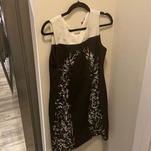 Vince Camuto size 6 Black and white dress
